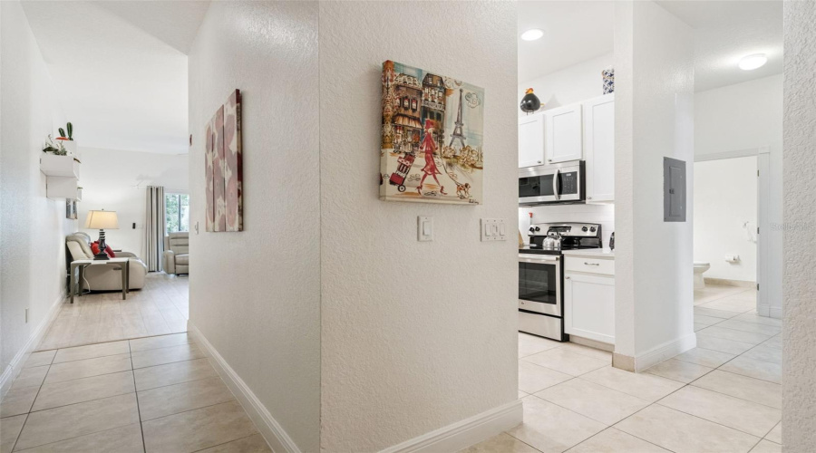 DAVENPORT, Florida 33897, 3 Bedrooms Bedrooms, ,2 BathroomsBathrooms,Residential,For Sale,LUCAYA,0,MFRO6416880