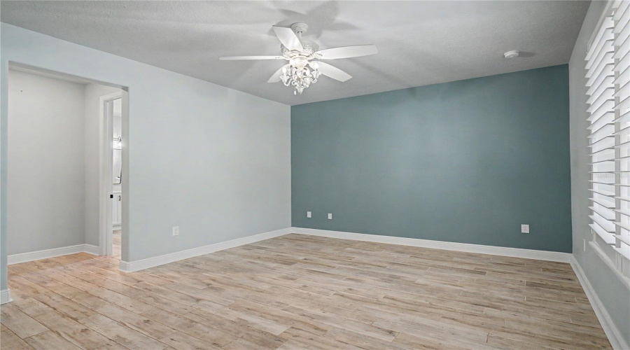 KISSIMMEE, Florida 34746, 4 Bedrooms Bedrooms, ,4 BathroomsBathrooms,Residential,For Sale,AGOSTINO,0,MFRO6417134