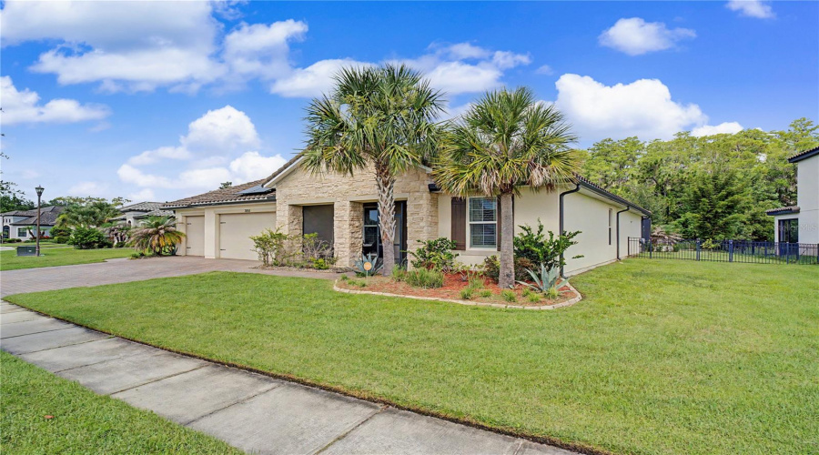 KISSIMMEE, Florida 34746, 4 Bedrooms Bedrooms, ,4 BathroomsBathrooms,Residential,For Sale,AGOSTINO,0,MFRO6417134