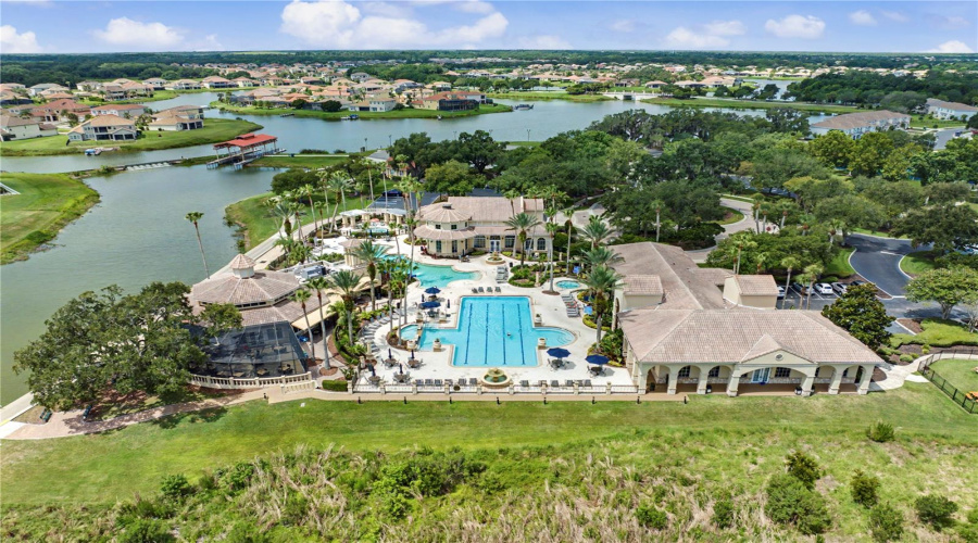 KISSIMMEE, Florida 34746, 4 Bedrooms Bedrooms, ,4 BathroomsBathrooms,Residential,For Sale,AGOSTINO,0,MFRO6417134