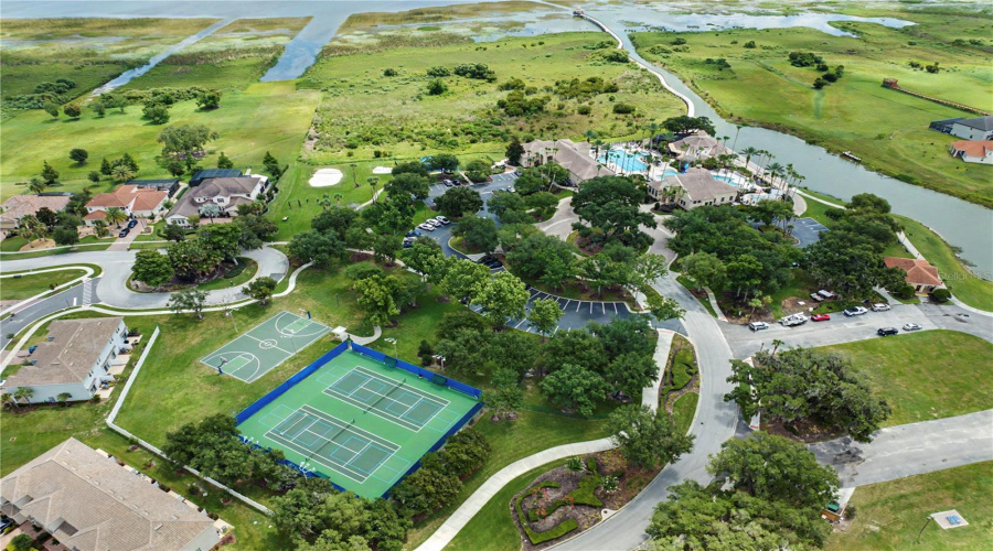 KISSIMMEE, Florida 34746, 4 Bedrooms Bedrooms, ,4 BathroomsBathrooms,Residential,For Sale,AGOSTINO,0,MFRO6417134