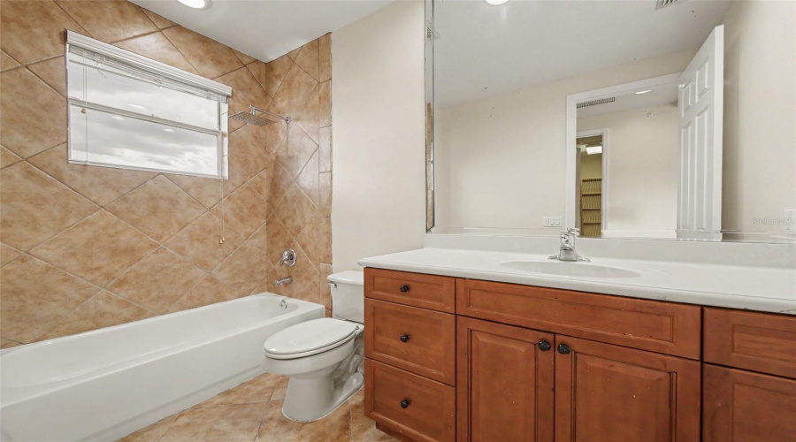 Upstair Bathroom