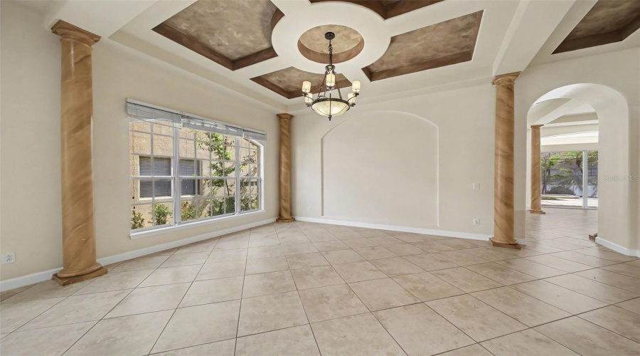 Hallway Dinning Area