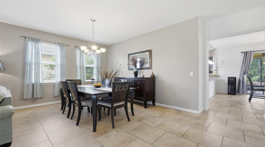 DAVENPORT, Florida 33896, 4 Bedrooms Bedrooms, ,2 BathroomsBathrooms,Residential,For Sale,SEQUOIA,0,MFRO6417095