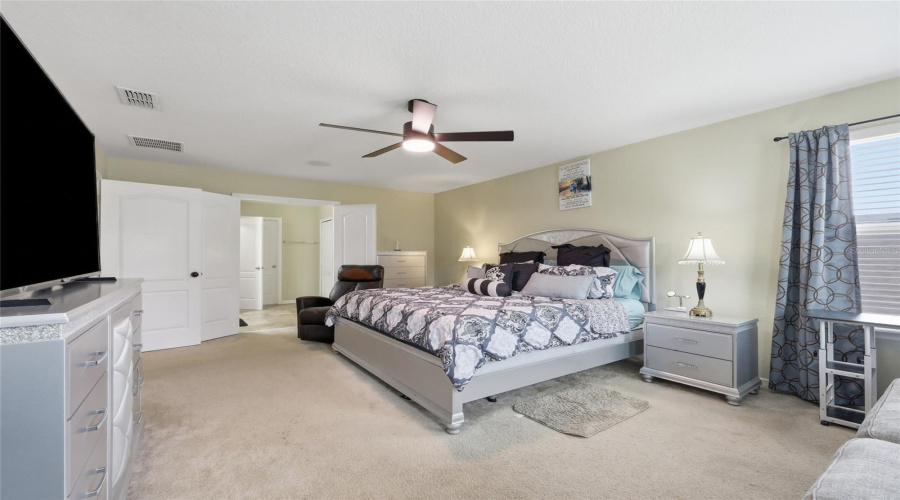 DAVENPORT, Florida 33896, 4 Bedrooms Bedrooms, ,2 BathroomsBathrooms,Residential,For Sale,SEQUOIA,0,MFRO6417095