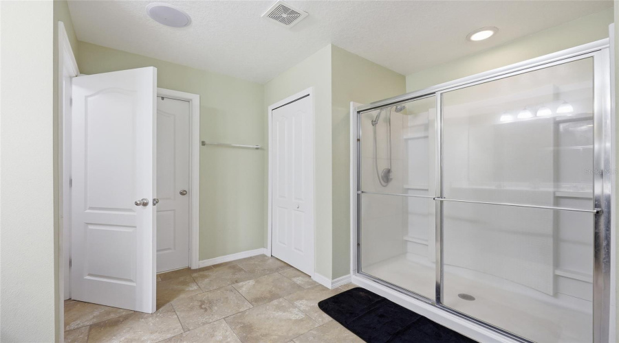 DAVENPORT, Florida 33896, 4 Bedrooms Bedrooms, ,2 BathroomsBathrooms,Residential,For Sale,SEQUOIA,0,MFRO6417095