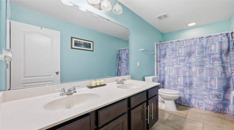 DAVENPORT, Florida 33896, 4 Bedrooms Bedrooms, ,2 BathroomsBathrooms,Residential,For Sale,SEQUOIA,0,MFRO6417095