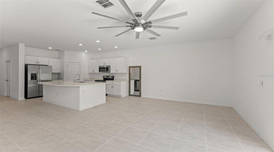 KISSIMMEE, Florida 34746, 3 Bedrooms Bedrooms, ,2 BathroomsBathrooms,Residential,For Sale,LANDING NET,0,MFRO6416193