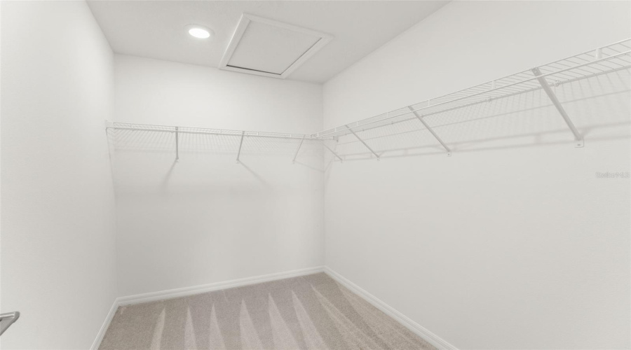 KISSIMMEE, Florida 34746, 3 Bedrooms Bedrooms, ,2 BathroomsBathrooms,Residential,For Sale,LANDING NET,0,MFRO6416193