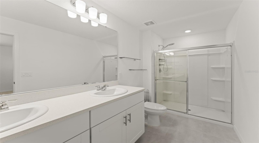 KISSIMMEE, Florida 34746, 3 Bedrooms Bedrooms, ,2 BathroomsBathrooms,Residential,For Sale,LANDING NET,0,MFRO6416193