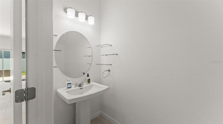 KISSIMMEE, Florida 34746, 3 Bedrooms Bedrooms, ,2 BathroomsBathrooms,Residential,For Sale,LANDING NET,0,MFRO6416193