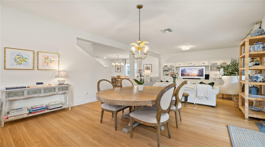ORLANDO, Florida 32836, 4 Bedrooms Bedrooms, ,3 BathroomsBathrooms,Residential,For Sale,WAKEWORTH,0,MFRO6406126