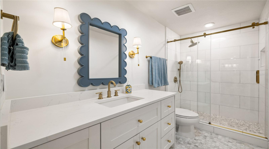 Bathroom 2.