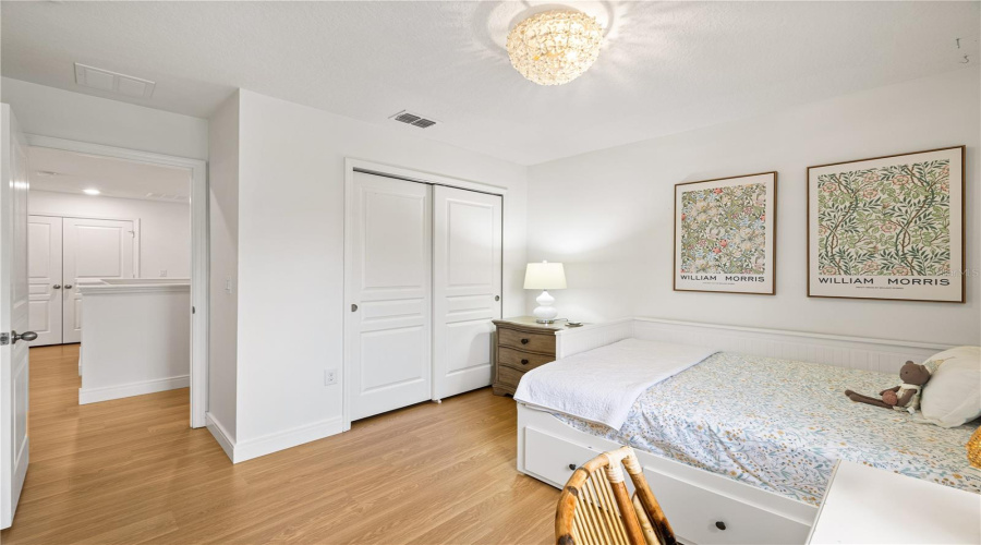 ORLANDO, Florida 32836, 4 Bedrooms Bedrooms, ,3 BathroomsBathrooms,Residential,For Sale,WAKEWORTH,0,MFRO6406126