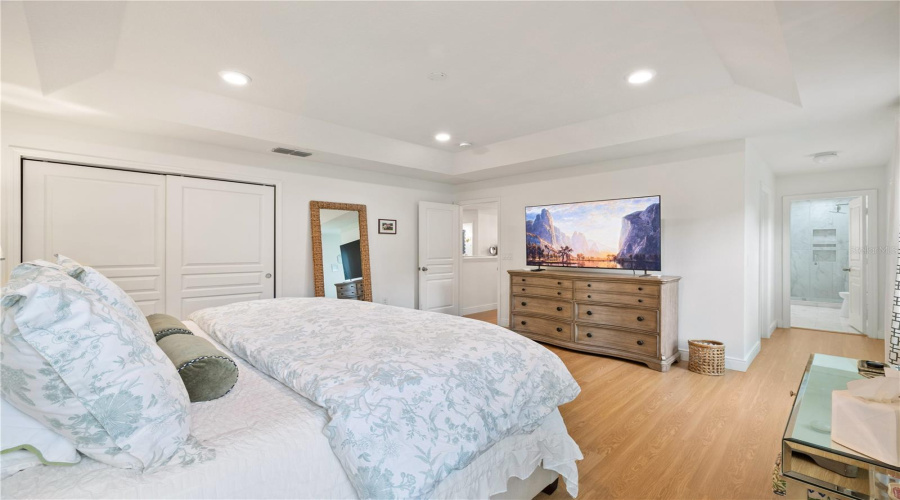 ORLANDO, Florida 32836, 4 Bedrooms Bedrooms, ,3 BathroomsBathrooms,Residential,For Sale,WAKEWORTH,0,MFRO6406126