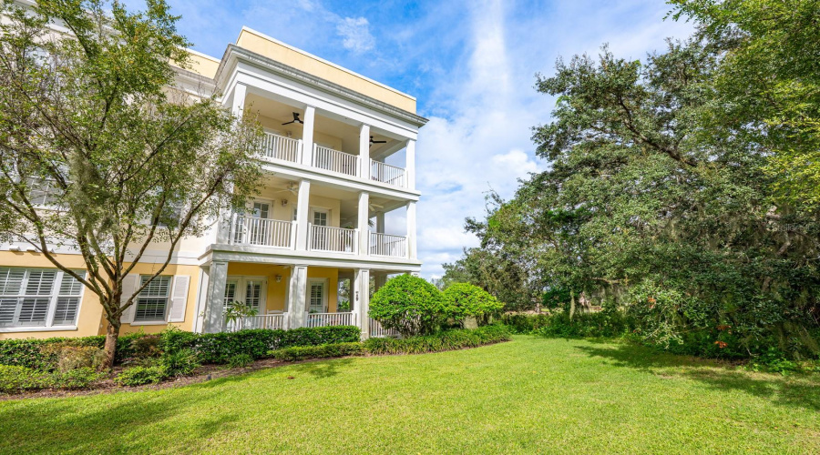 Second floor unit offers beautiful views!