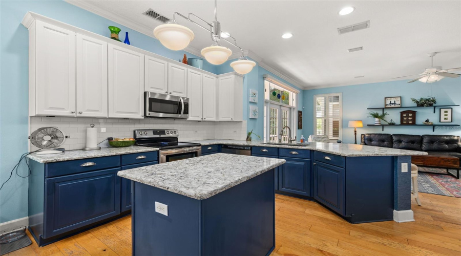 CELEBRATION, Florida 34747, 3 Bedrooms Bedrooms, ,2 BathroomsBathrooms,Residential,For Sale,BANKS ROSE,0,MFRS5151907