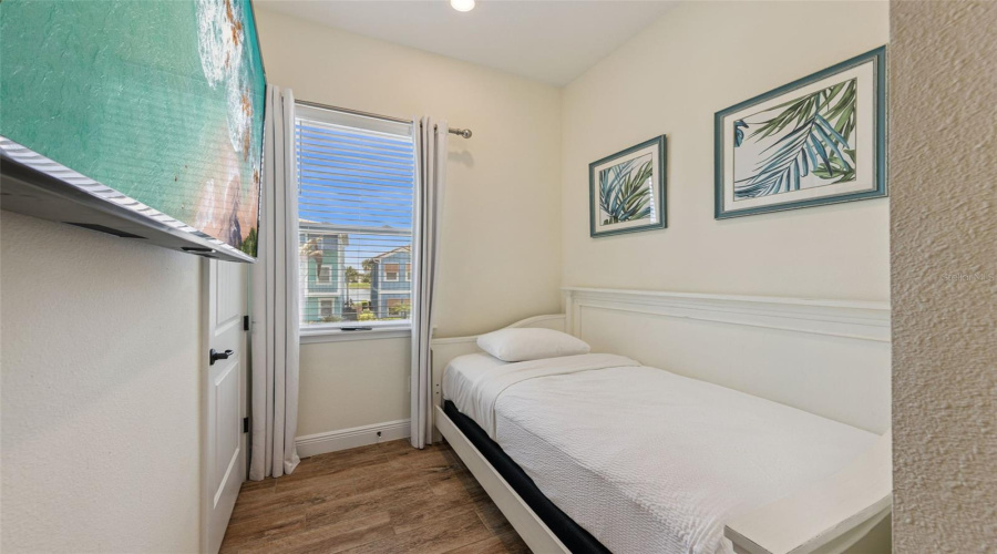 KISSIMMEE, Florida 34747, 4 Bedrooms Bedrooms, ,3 BathroomsBathrooms,Residential,For Sale,LOST SHAKER,0,MFRW7886703