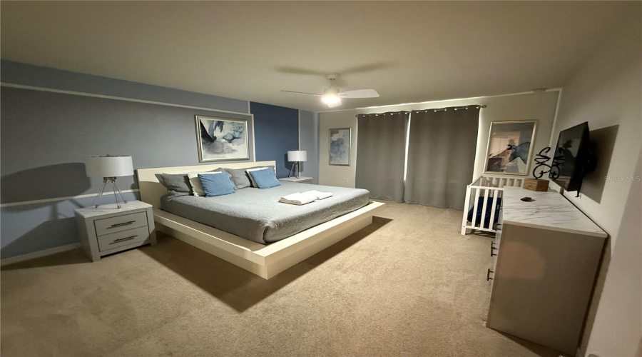 DAVENPORT, Florida 33897, 5 Bedrooms Bedrooms, ,4 BathroomsBathrooms,Residential,For Sale,JETTY WAY,0,MFRO6416126