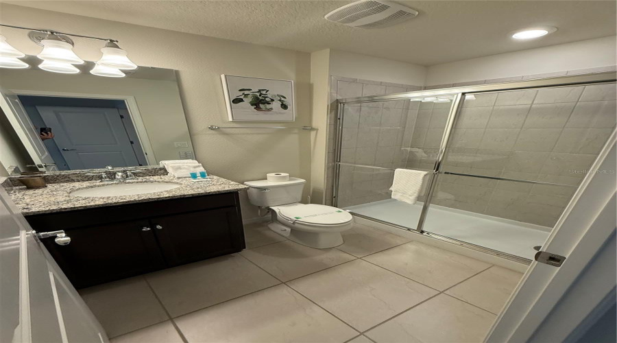 DAVENPORT, Florida 33897, 5 Bedrooms Bedrooms, ,4 BathroomsBathrooms,Residential,For Sale,JETTY WAY,0,MFRO6416126
