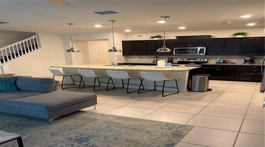 DAVENPORT, Florida 33897, 5 Bedrooms Bedrooms, ,4 BathroomsBathrooms,Residential,For Sale,JETTY WAY,0,MFRO6416126