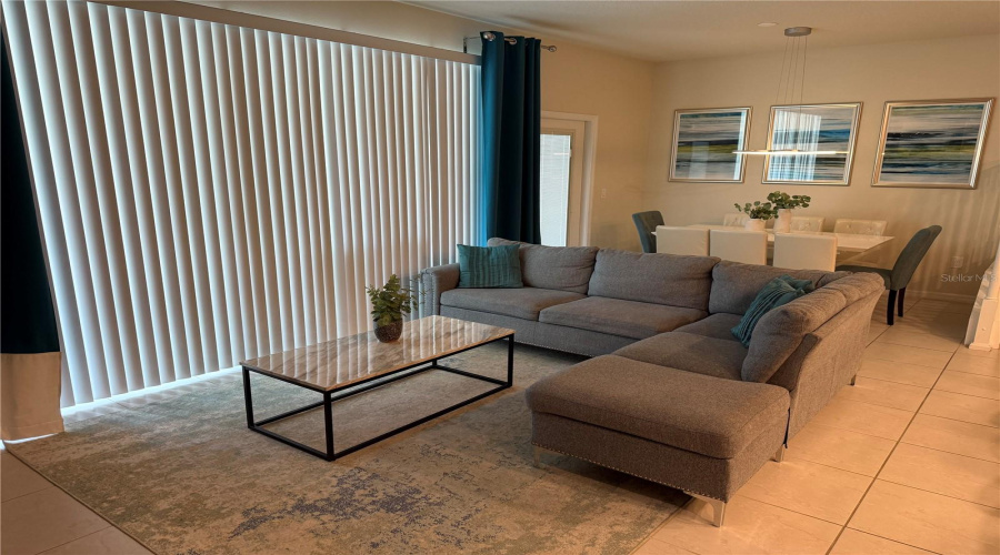 DAVENPORT, Florida 33897, 5 Bedrooms Bedrooms, ,4 BathroomsBathrooms,Residential,For Sale,JETTY WAY,0,MFRO6416126