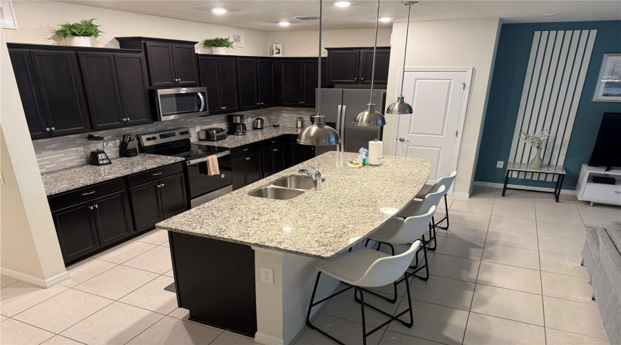 DAVENPORT, Florida 33897, 5 Bedrooms Bedrooms, ,4 BathroomsBathrooms,Residential,For Sale,JETTY WAY,0,MFRO6416126