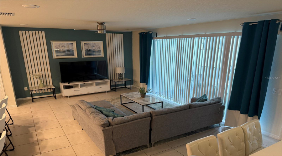 DAVENPORT, Florida 33897, 5 Bedrooms Bedrooms, ,4 BathroomsBathrooms,Residential,For Sale,JETTY WAY,0,MFRO6416126