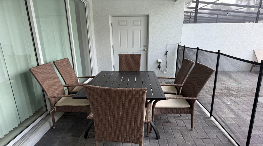 DAVENPORT, Florida 33897, 5 Bedrooms Bedrooms, ,4 BathroomsBathrooms,Residential,For Sale,JETTY WAY,0,MFRO6416126