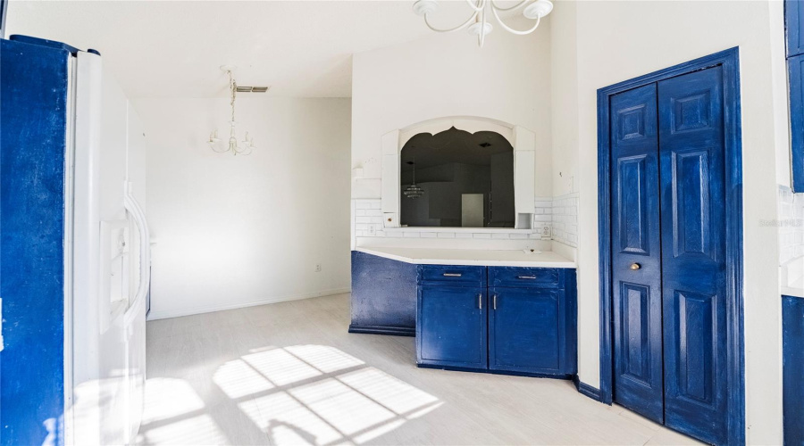 DAVENPORT, Florida 33837, 3 Bedrooms Bedrooms, ,2 BathroomsBathrooms,Residential,For Sale,CHINA BERRY,0,MFRTB8519632