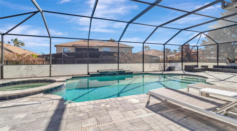 Screened Lanai/Pool