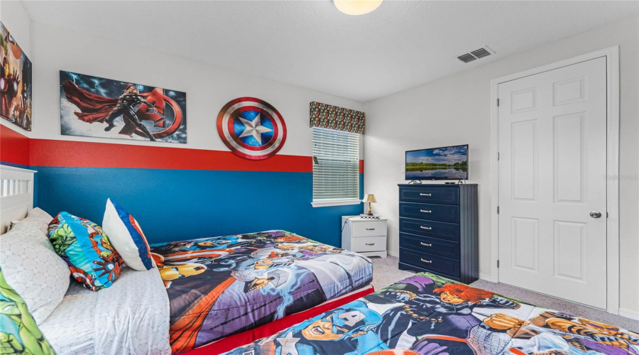 KISSIMMEE, Florida 34747, 9 Bedrooms Bedrooms, ,6 BathroomsBathrooms,Residential,For Sale,CARIBBEAN VIEW,0,MFRS5152046