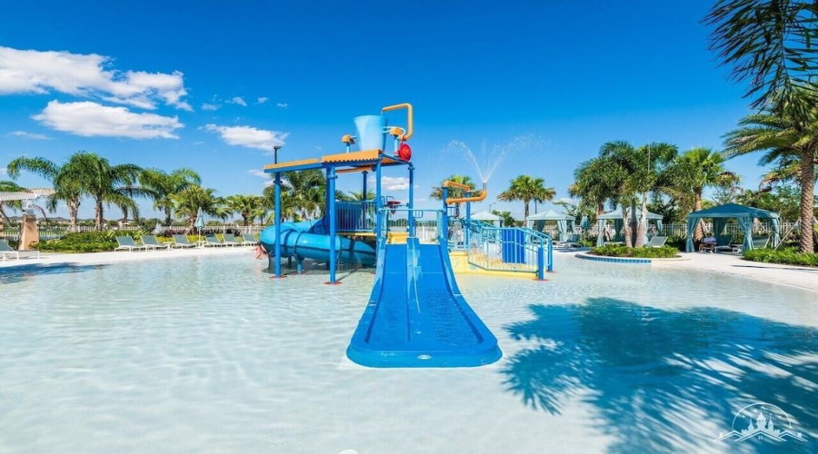KISSIMMEE, Florida 34747, 9 Bedrooms Bedrooms, ,6 BathroomsBathrooms,Residential,For Sale,CARIBBEAN VIEW,0,MFRS5152046