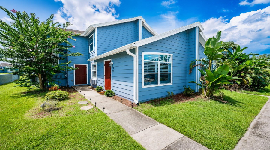 DAVENPORT, Florida 33897, 4 Bedrooms Bedrooms, ,3 BathroomsBathrooms,Residential,For Sale,CARIBBEAN,0,MFRO6417596