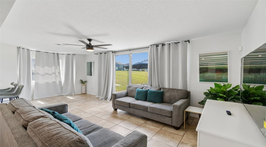 DAVENPORT, Florida 33897, 4 Bedrooms Bedrooms, ,3 BathroomsBathrooms,Residential,For Sale,CARIBBEAN,0,MFRO6417596