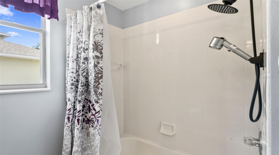 2nd Bathroom