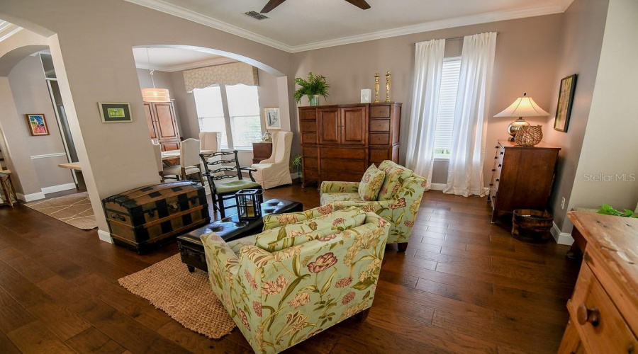 CELEBRATION, Florida 34747, 6 Bedrooms Bedrooms, ,4 BathroomsBathrooms,Residential,For Sale,WATERSIDE,0,MFRO6413869