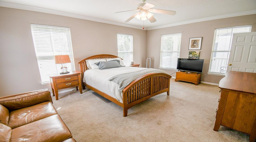 CELEBRATION, Florida 34747, 6 Bedrooms Bedrooms, ,4 BathroomsBathrooms,Residential,For Sale,WATERSIDE,0,MFRO6413869