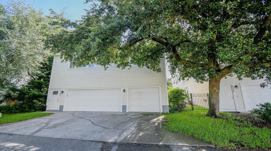 CELEBRATION, Florida 34747, 6 Bedrooms Bedrooms, ,4 BathroomsBathrooms,Residential,For Sale,WATERSIDE,0,MFRO6413869