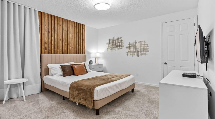KISSIMMEE, Florida 34747, 9 Bedrooms Bedrooms, ,6 BathroomsBathrooms,Residential,For Sale,FLEMING MIST,0,MFRO6417067