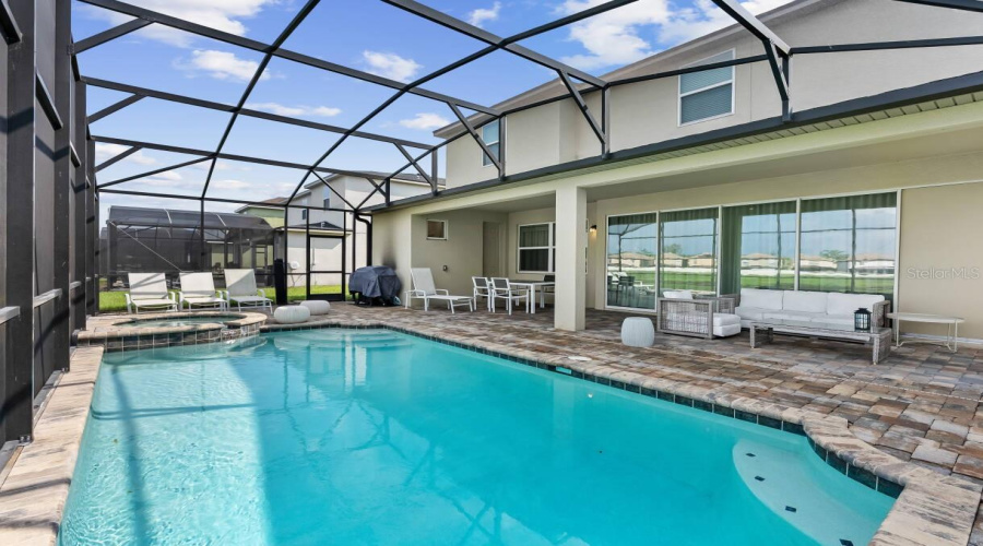 KISSIMMEE, Florida 34747, 9 Bedrooms Bedrooms, ,6 BathroomsBathrooms,Residential,For Sale,FLEMING MIST,0,MFRO6417067