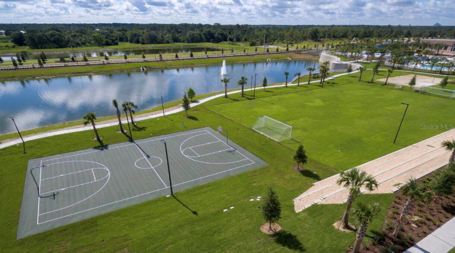 KISSIMMEE, Florida 34747, 9 Bedrooms Bedrooms, ,6 BathroomsBathrooms,Residential,For Sale,FLEMING MIST,0,MFRO6417067