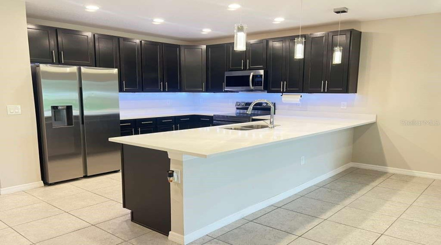 KISSIMMEE, Florida 34746, 3 Bedrooms Bedrooms, ,2 BathroomsBathrooms,Residential,For Sale,CORAL CASTLE,0,MFRS5152027