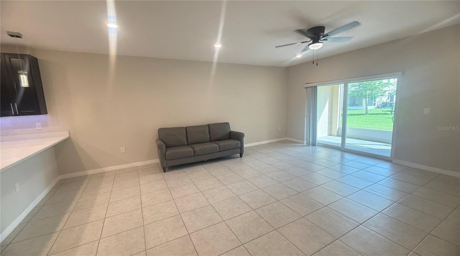 KISSIMMEE, Florida 34746, 3 Bedrooms Bedrooms, ,2 BathroomsBathrooms,Residential,For Sale,CORAL CASTLE,0,MFRS5152027