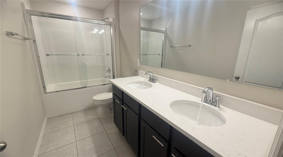 KISSIMMEE, Florida 34746, 3 Bedrooms Bedrooms, ,2 BathroomsBathrooms,Residential,For Sale,CORAL CASTLE,0,MFRS5152027
