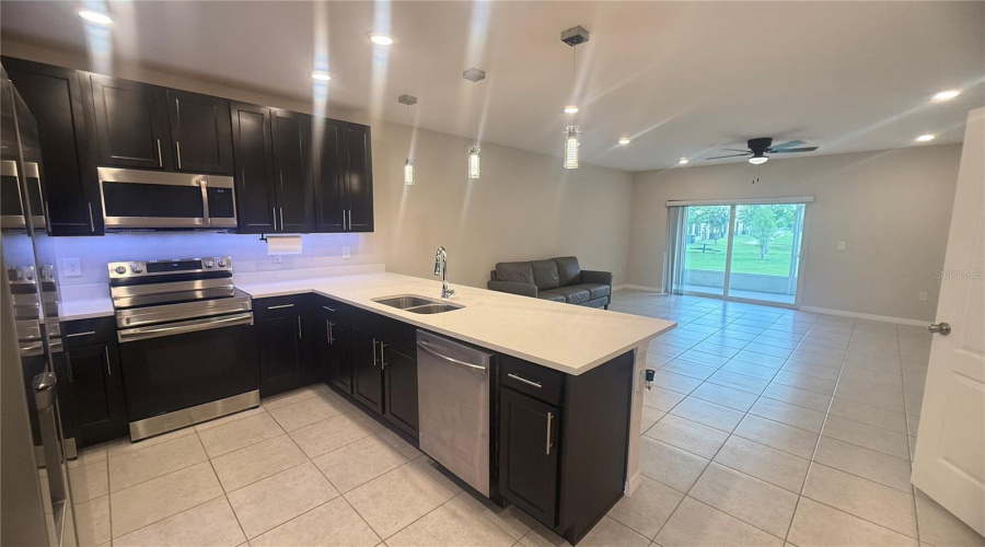KISSIMMEE, Florida 34746, 3 Bedrooms Bedrooms, ,2 BathroomsBathrooms,Residential,For Sale,CORAL CASTLE,0,MFRS5152027