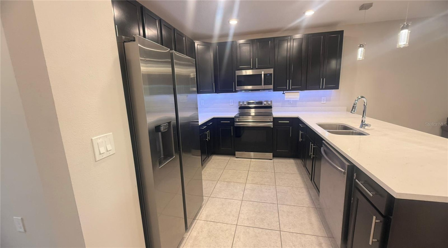 KISSIMMEE, Florida 34746, 3 Bedrooms Bedrooms, ,2 BathroomsBathrooms,Residential,For Sale,CORAL CASTLE,0,MFRS5152027