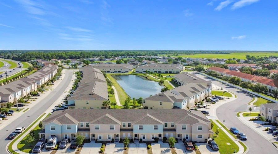 KISSIMMEE, Florida 34746, 3 Bedrooms Bedrooms, ,2 BathroomsBathrooms,Residential,For Sale,CORAL CASTLE,0,MFRS5152027