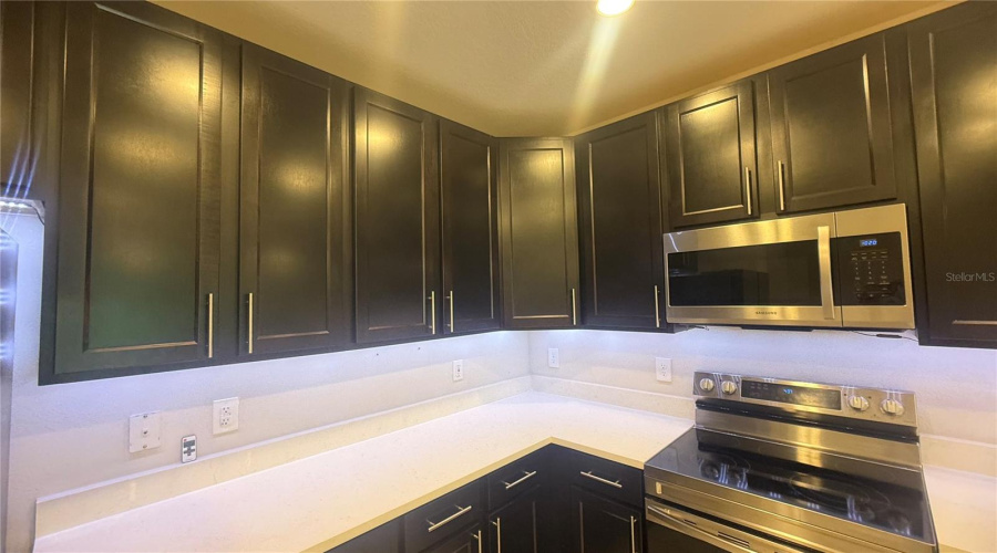 KISSIMMEE, Florida 34746, 3 Bedrooms Bedrooms, ,2 BathroomsBathrooms,Residential,For Sale,CORAL CASTLE,0,MFRS5152027