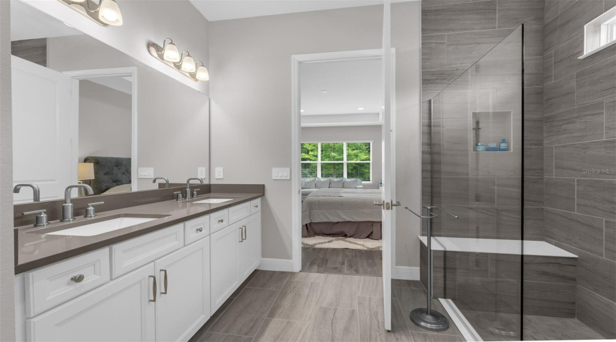 Primary bath